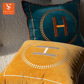 绒布轻奢抱枕飘窗客厅沙发样板间床头靠背高档橙色黄色刺绣马靠枕