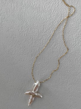 银镀金甜酷个性十字架珍珠项链