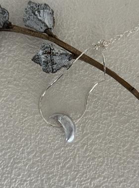 手链纯银高级感轻奢小众精致简约百搭优雅蛇骨链月亮天然珍珠配饰