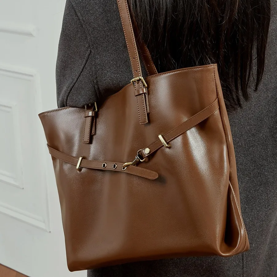 头层植鞣牛皮复古女包大容量单肩包2025新款流行简约通勤托特包