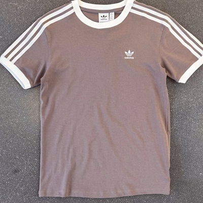 专柜正品Adidas女子休闲透气半袖