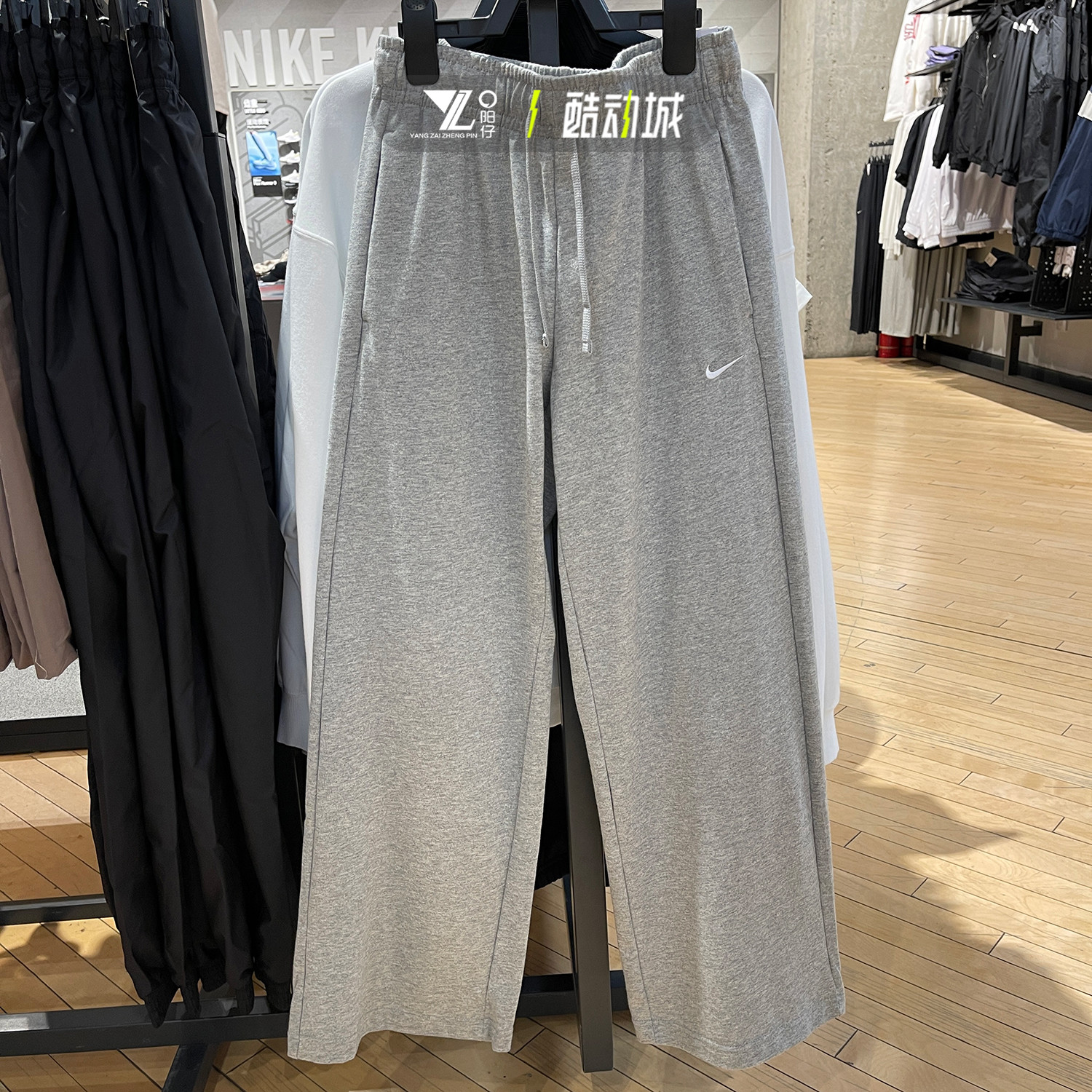 专柜正品耐克女子休闲运动长裤