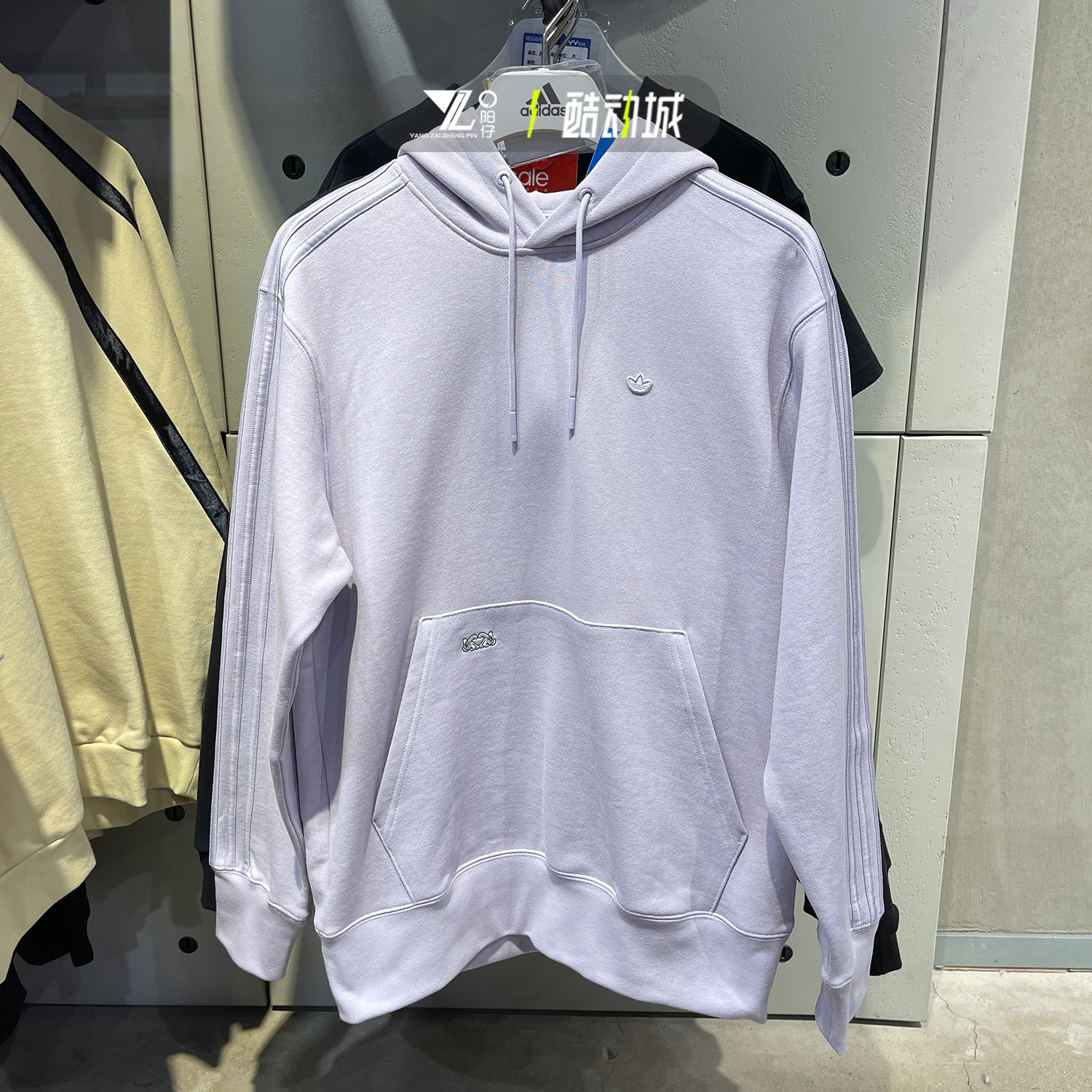 阿迪达斯男迪士尼联名连帽卫衣