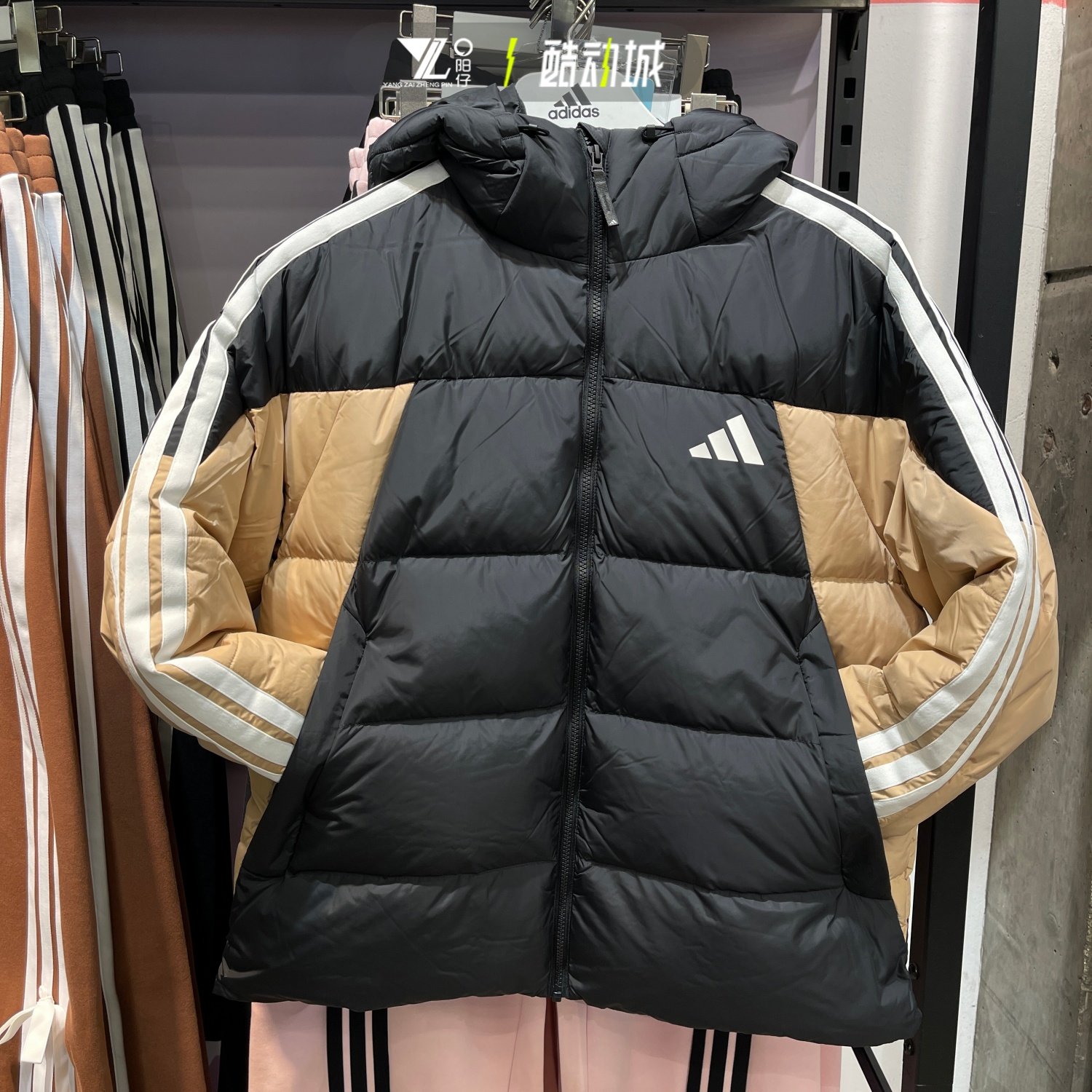 阿迪达斯男装双面穿加厚保暖羽绒