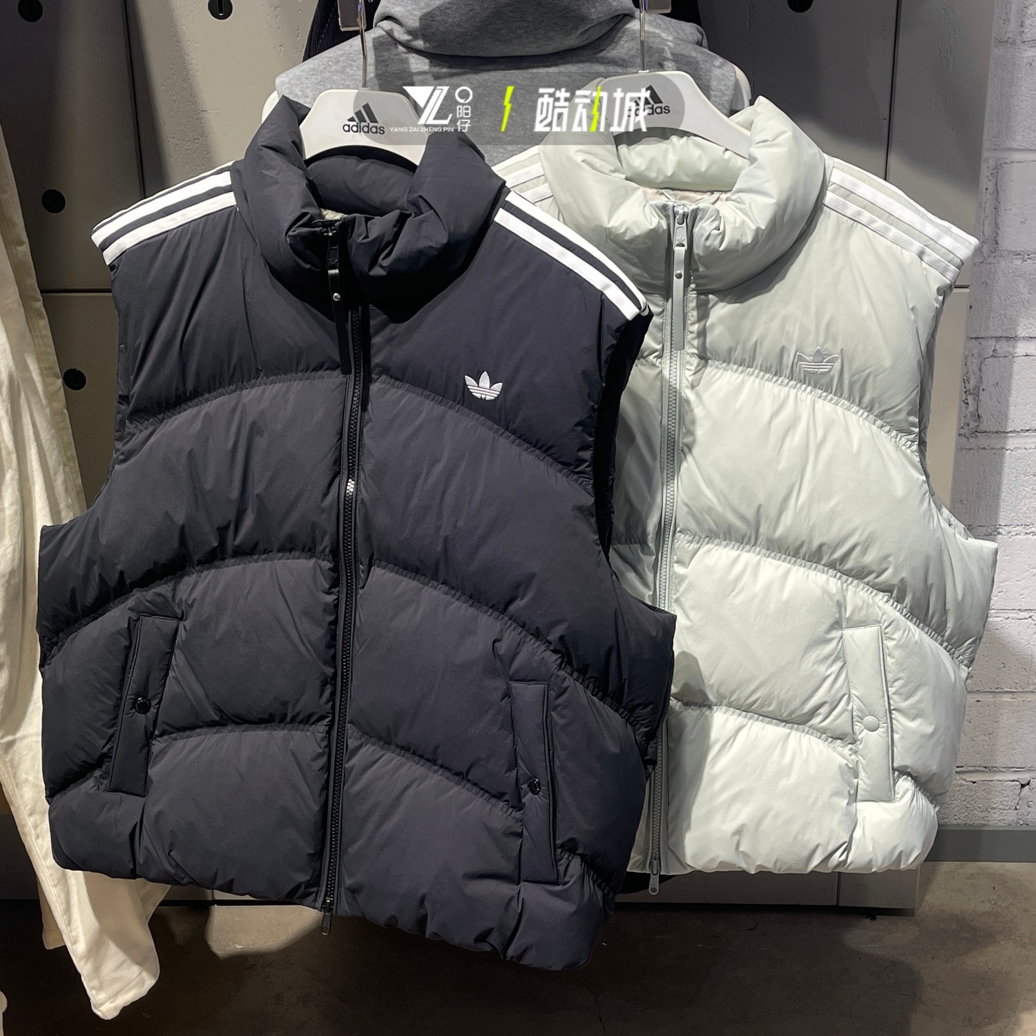 三叶草新款保暖运动羽绒马甲