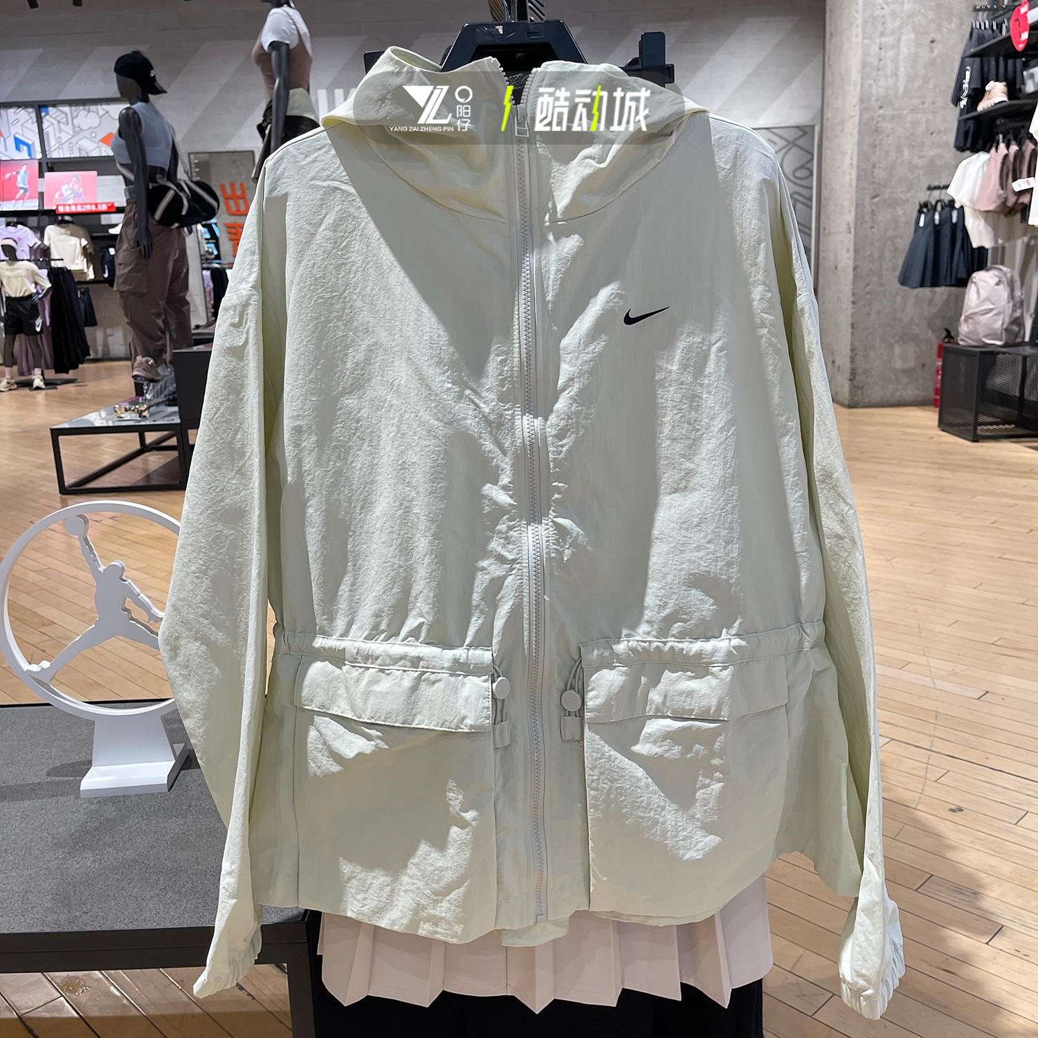 专柜正品耐克女子连帽夹克外套