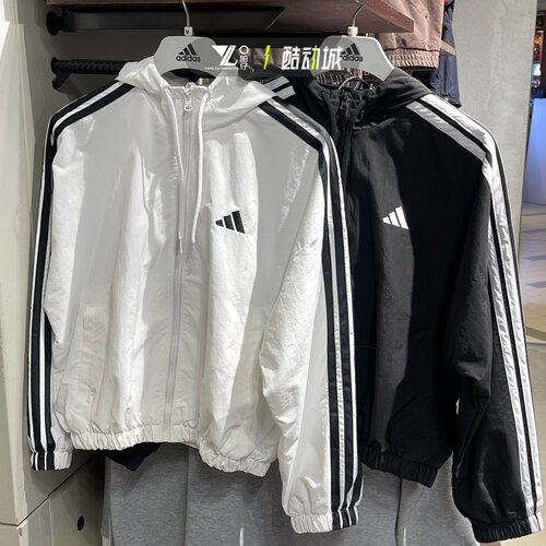 阿迪达斯女连帽短款梭织夹克