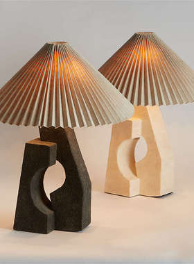设计师款水泥台灯 抽象几何雕塑灯 侘寂风床头灯 创意艺术摆件