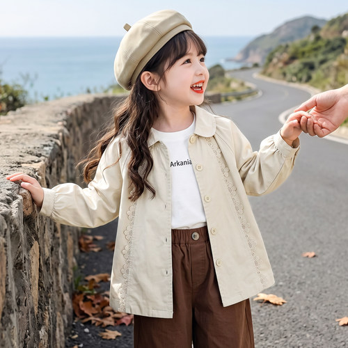 女童韩系外套秋季2026新款超好看小女孩洋气独特漂亮中长款风衣潮