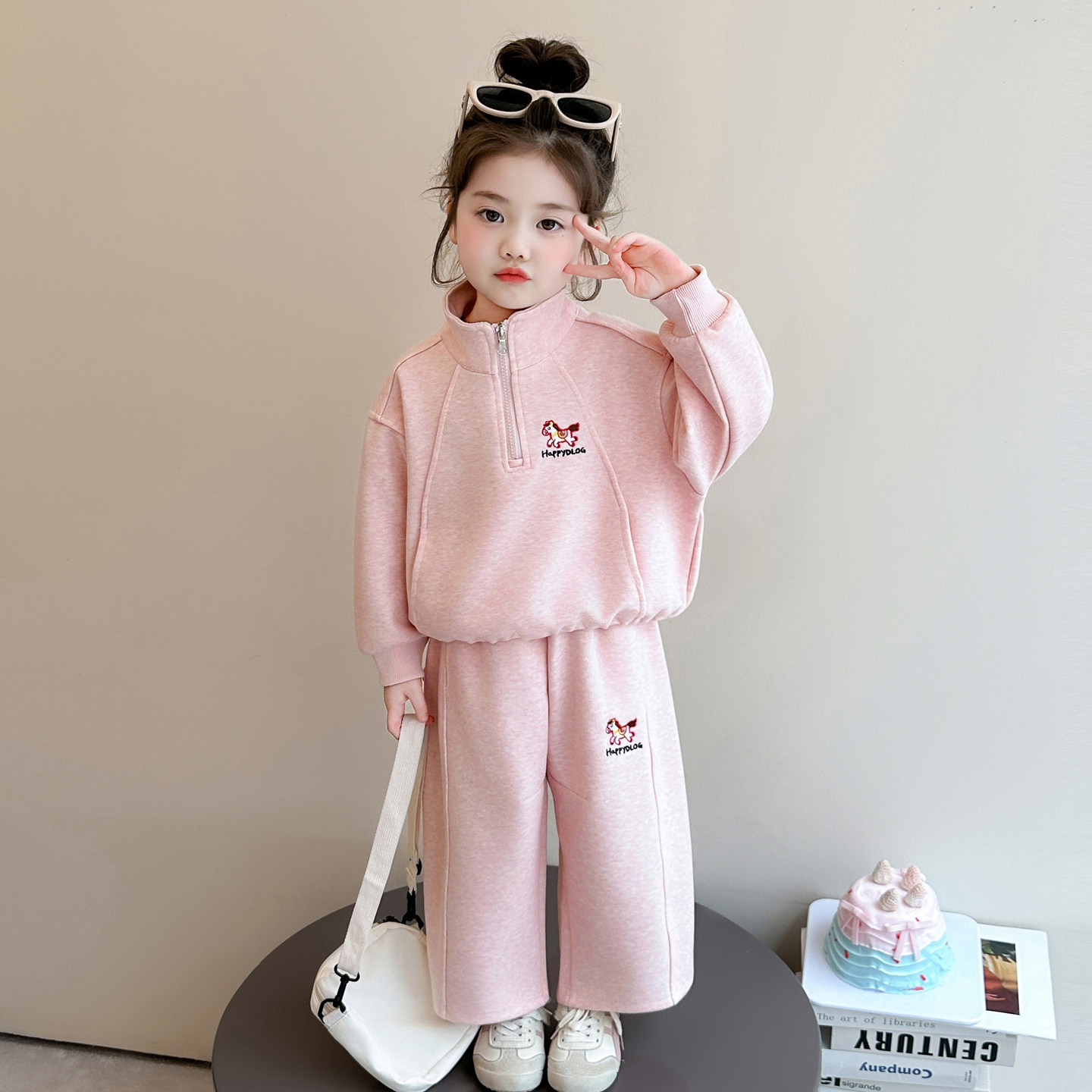 女童春装套装2026新款洋气时髦儿童运动两件套春秋季韩范女宝衣服