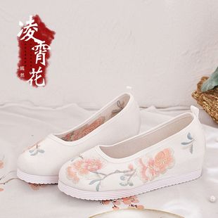 凌霄花2020年春夏新款 坡跟增高单 原创中国风刺绣花朵汉服绣花布鞋