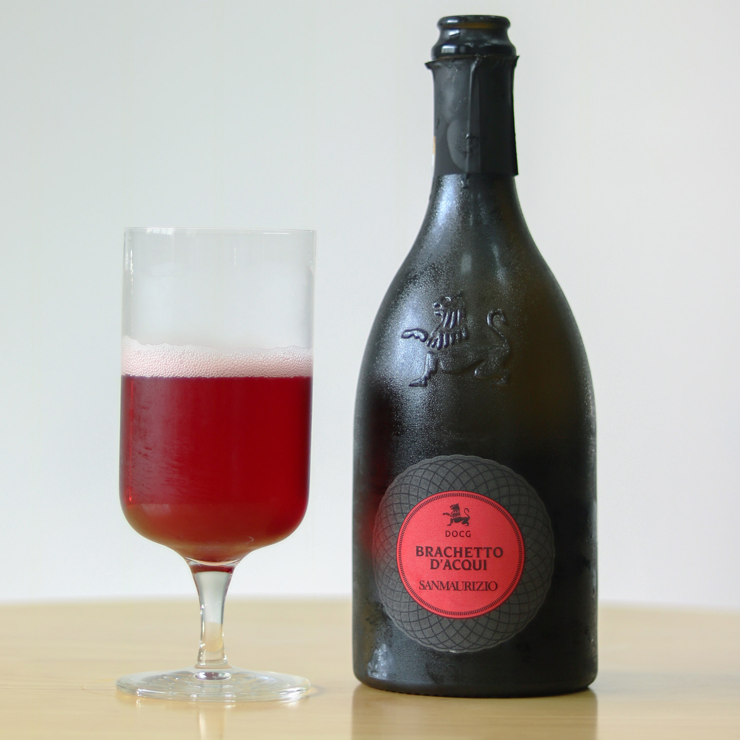「小葡兰西」爆汁草莓玫瑰 意大利Brachetto d'Acqui甜红起泡酒