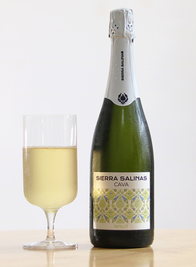 「小葡兰西」香槟法2次发酵 12个月接触酒泥 西班牙Cava起泡酒