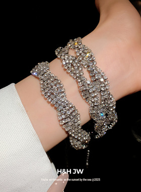 新款镶钻双层交叉缠绕镂空手链设计感精致时尚手环轻奢高级感手饰