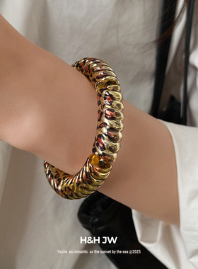 2026新款爆款豹纹螺纹拼接手链欧美复古气质手环轻奢高级感手饰女