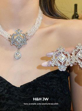 新款串珠镶钻水滴吊坠耳夹项链法式复古宫廷风颈链轻奢高级感项饰