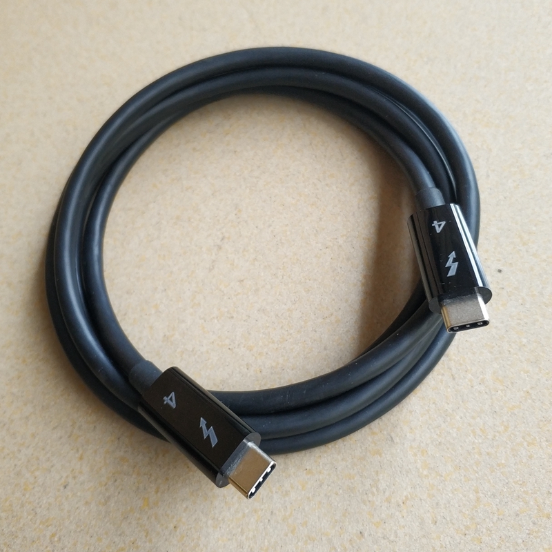 Thunderbolt4雷电4Pro数据线雷雳3/4线适用于苹果MacBook/Studio XDR显示器雷蛇显卡坞联想惠普戴尔笔记本