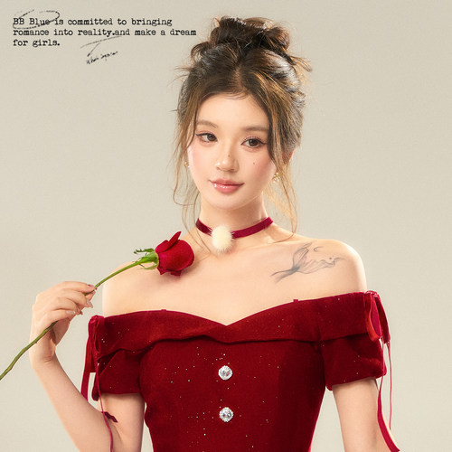 BBBLUE/圣诞晚宴毛球项链/红色丝绒法式千金风少女甜美可爱项链女