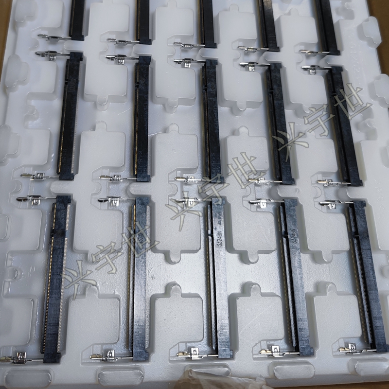 1473006-4 200pin0.6mm储存器连接器插槽 直列式模块插座 现货