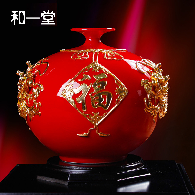 中国红漆线雕陶瓷花瓶家居饰品摆件 客厅餐厅装饰工艺品厂家直销