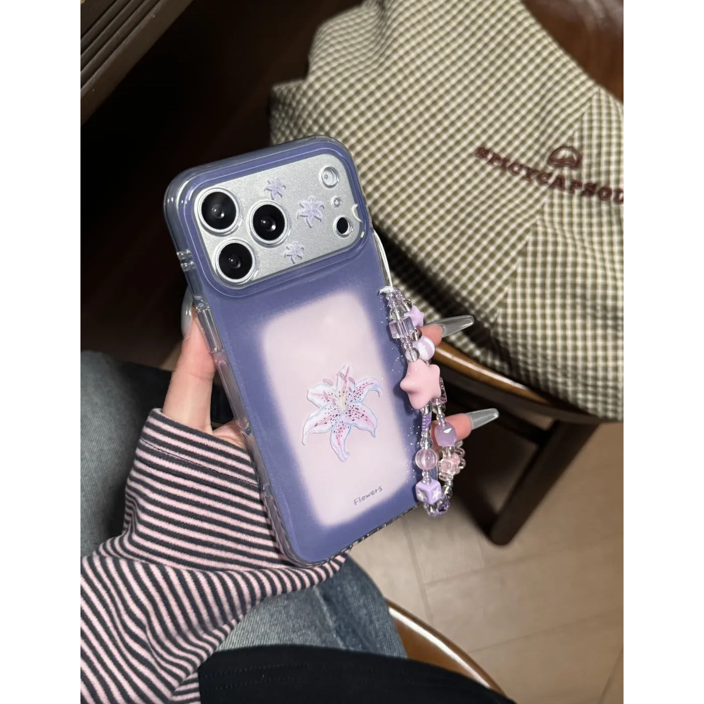 韩系ins渐变紫框百合花适用苹果17promax手机壳iphon