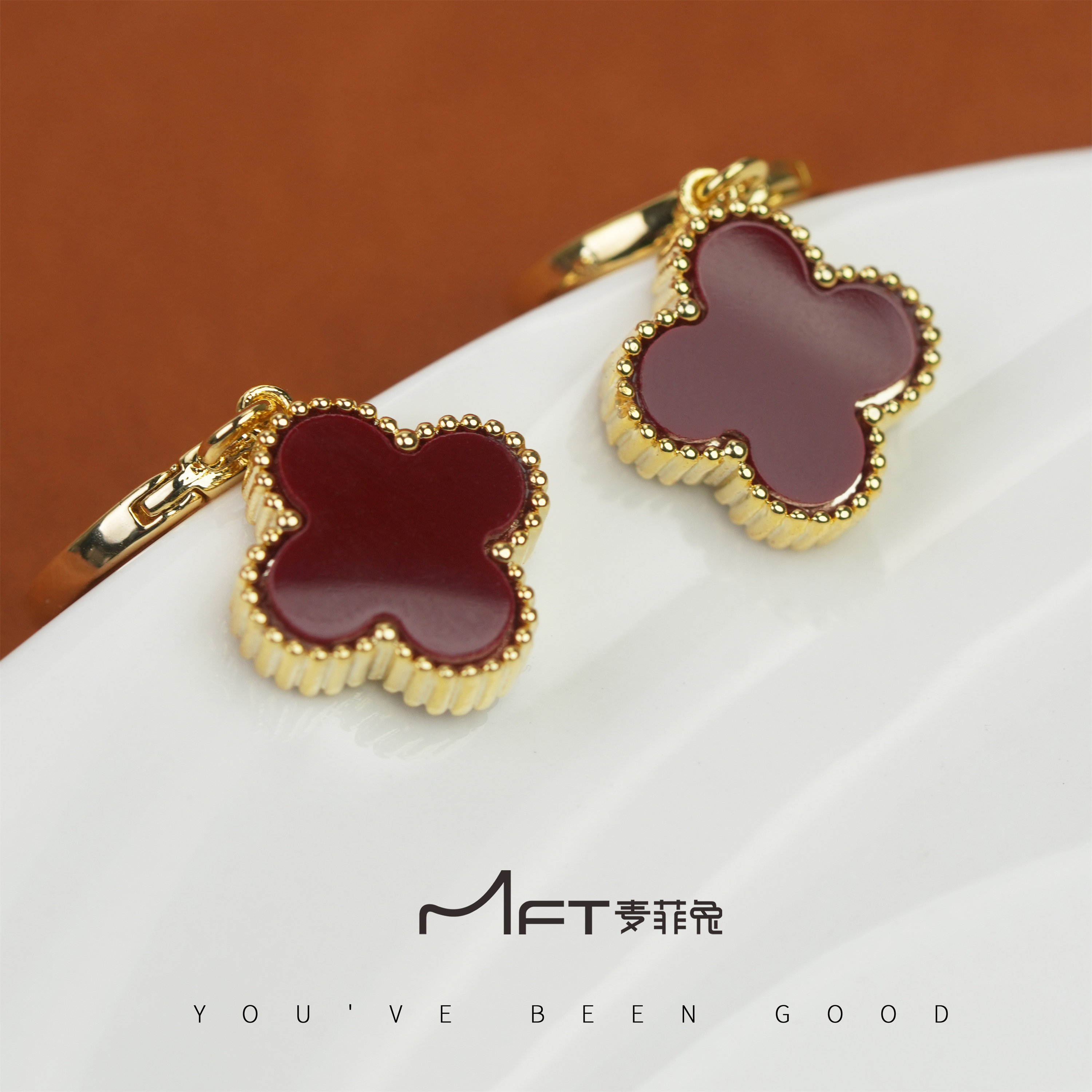 兰壹壹春意耳环喜庆四叶草红色耳扣小众轻奢百搭设计感气质耳饰,饰品/流行首饰/时尚饰品新,耳环,淘宝优惠券,粉丝福利购,淘宝优惠卷