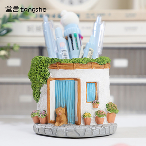 浪漫小屋笔筒创意书房桌面装饰品
