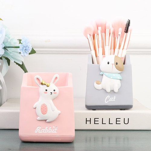 少女心笔筒可爱风收纳卡通小动物