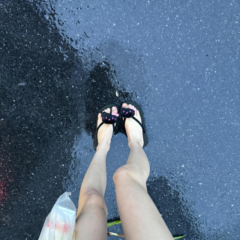 吴林萌主「5cm坡跟」hellokitty女夏外穿拖鞋沙滩海边厚底人字拖
