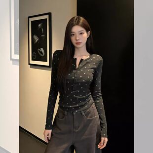 打底衫 巨好看 春季 T恤女大码 早春ootd穿搭韩系独特上衣 碎花长袖