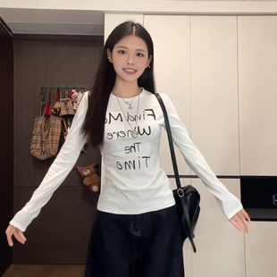 显瘦打底衫 大码 修身 正肩t恤女早秋新款 上衣 胖MM白色圆领内搭长袖