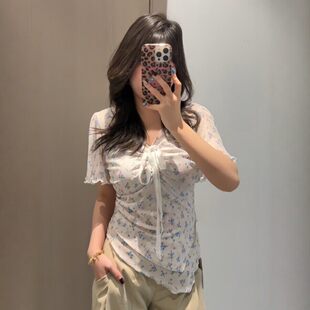 修身 大码 女夏季 衬衫 显瘦减龄系带上衣 胖mm韩系不规则碎花V领短袖