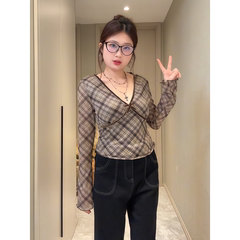 大码胖MM美式复古辣妹风格纹v领长袖T恤早秋新款显瘦气质修身上衣