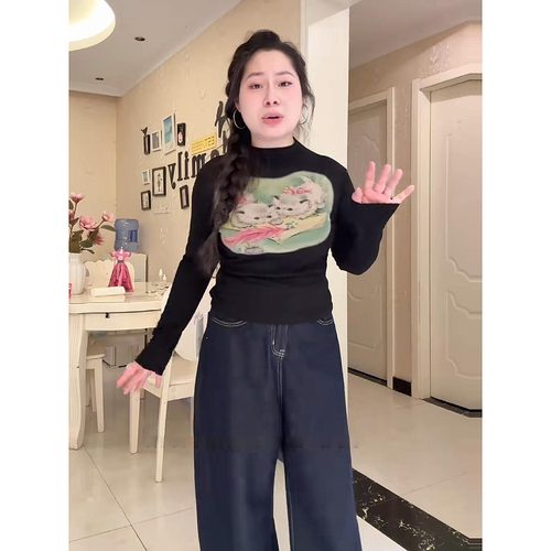 大码美式纯欲辣妹印花长袖t恤女秋冬胖mm显瘦修身打底衫内搭上衣 - 封面