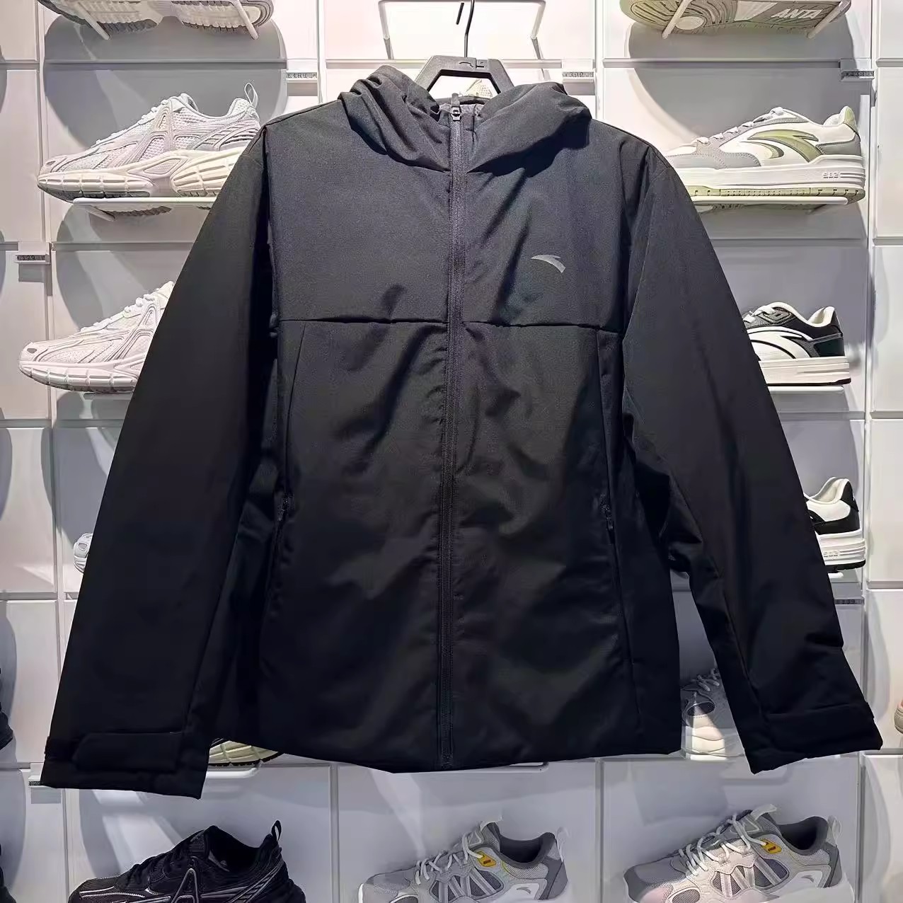 安踏羽绒服男防泼水冬季训练保暖2防风运动羽绒风衣外套152547933