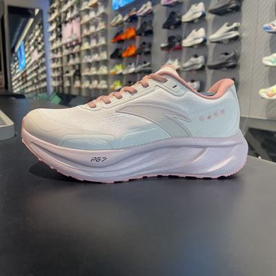 安踏PG7旅步2.5运动鞋女新款加绒缓震3休闲通勤慢跑鞋子122545545