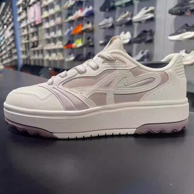 安踏好事发生晴风板鞋女新年配色1冬季新款休闲运动鞋子122618034