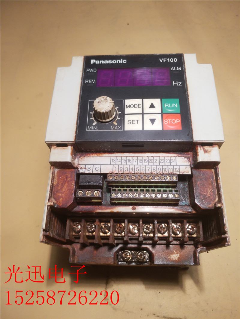 变频器 VF100, AVF100-0154 1.5kW 380V现货质量保证