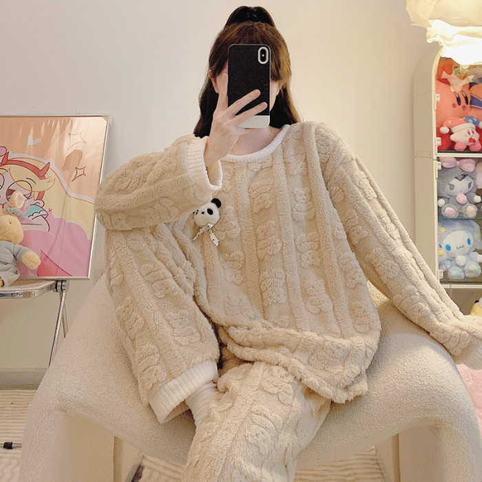法兰绒睡衣女士秋冬季甜美可爱宽松加大码230斤胖MM家居服可外穿