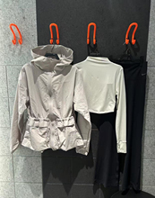 文文正品 Nike耐克女生新款UPF40+防晒收腰外套防泼水夹克FN3670
