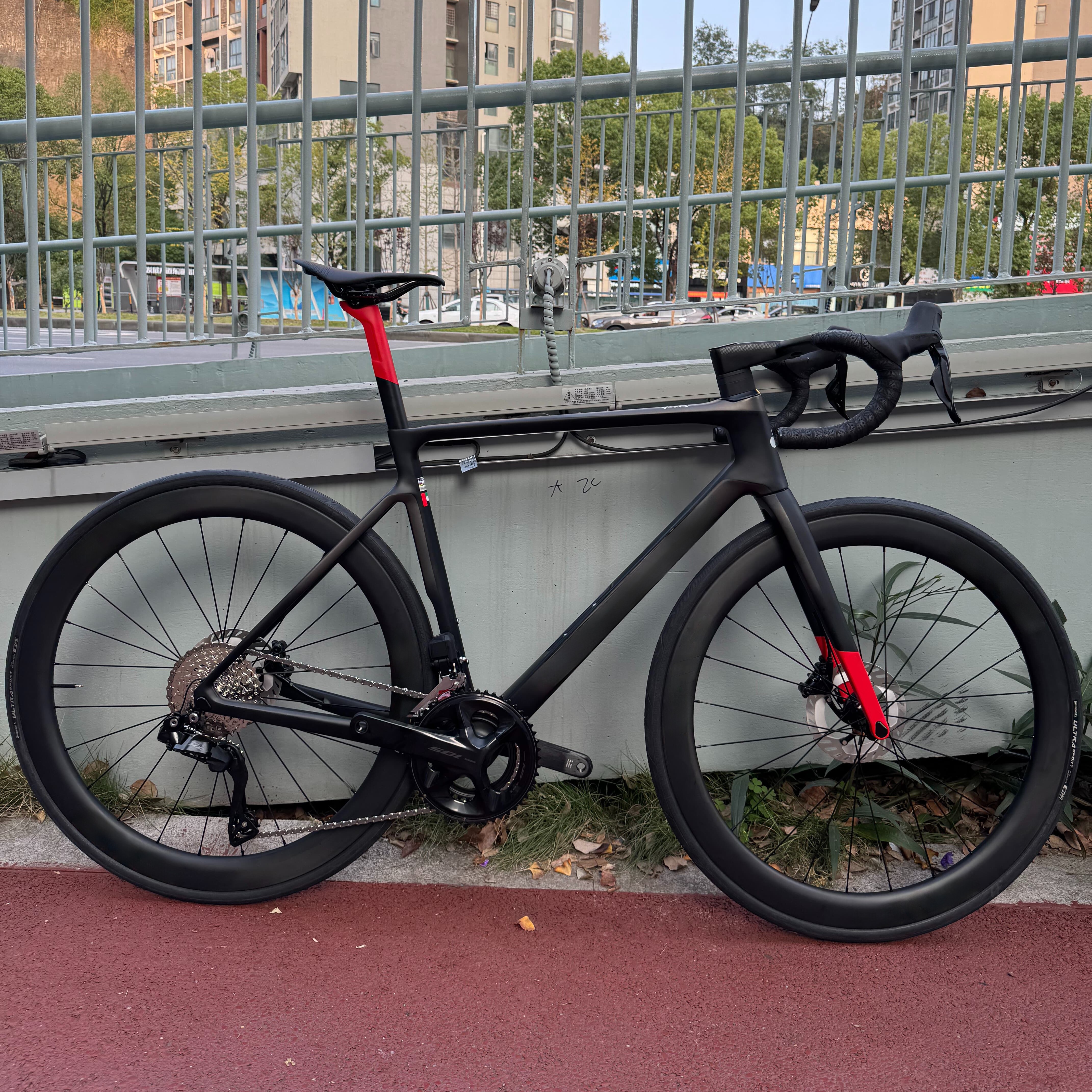 超轻竞赛级碳纤维公路车架梅花V4RS自行车车架定制整车