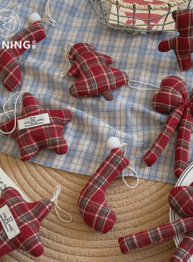 贝影 原创25年圣诞新品挂件深红格布艺圣诞树星星车挂节日装饰