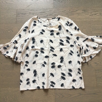 外贸原单 百分百双绉桑蚕丝植物印花中袖荷叶边柔美圆领上衣T恤