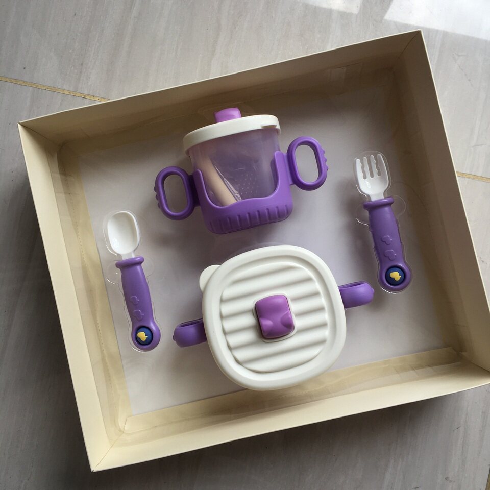 品牌正品高品质 超可爱小鳄鱼学饮杯辅食碗小鸭叉子勺子套装礼盒