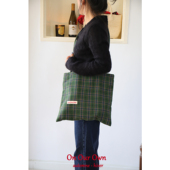 Our Own 原创 棕绿混色编织毛呢格子斜挎包 复古格纹布袋