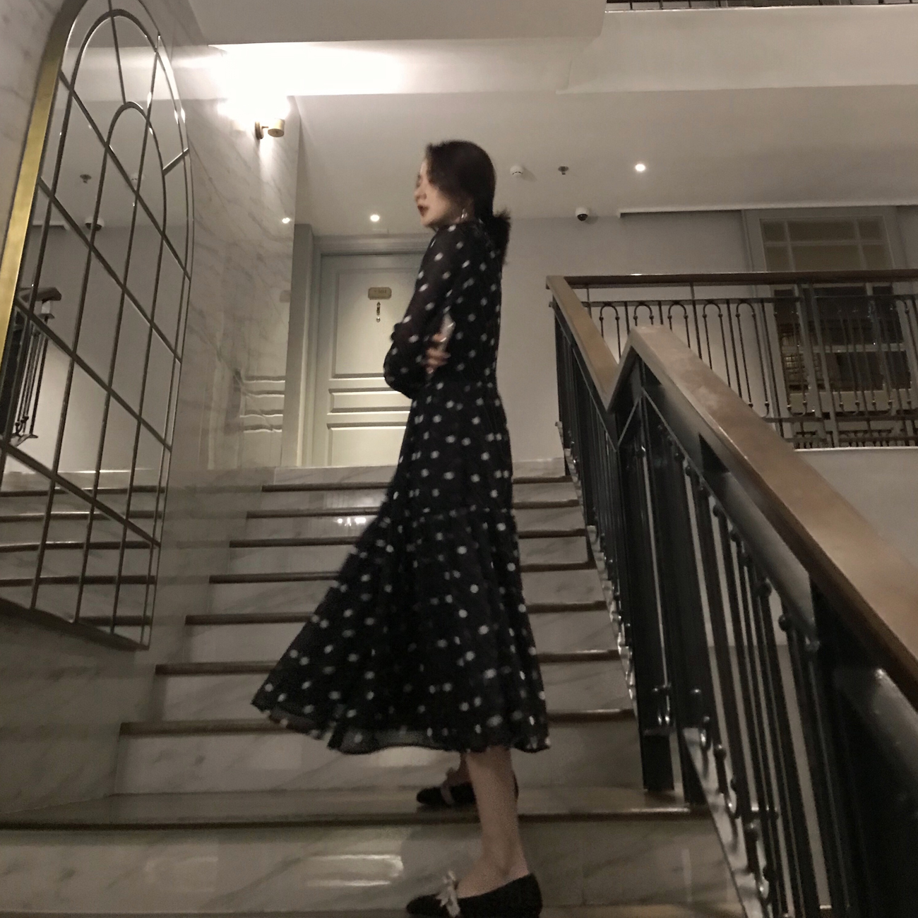 ◆ASM◆2019春季新款气质复古波点裙V领雪纺连衣裙中长款裙?#20248;?#35013;