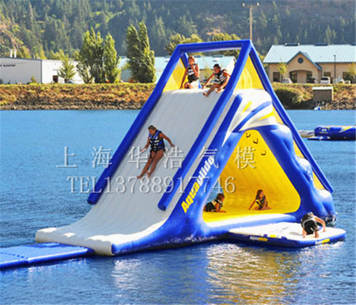 大型三角儿童玩具水上移动乐园水上充气滑梯水上游艺设施6岁中性 大型三角儿童玩具水上移动乐园水上充气滑梯水上游艺设施6岁中性