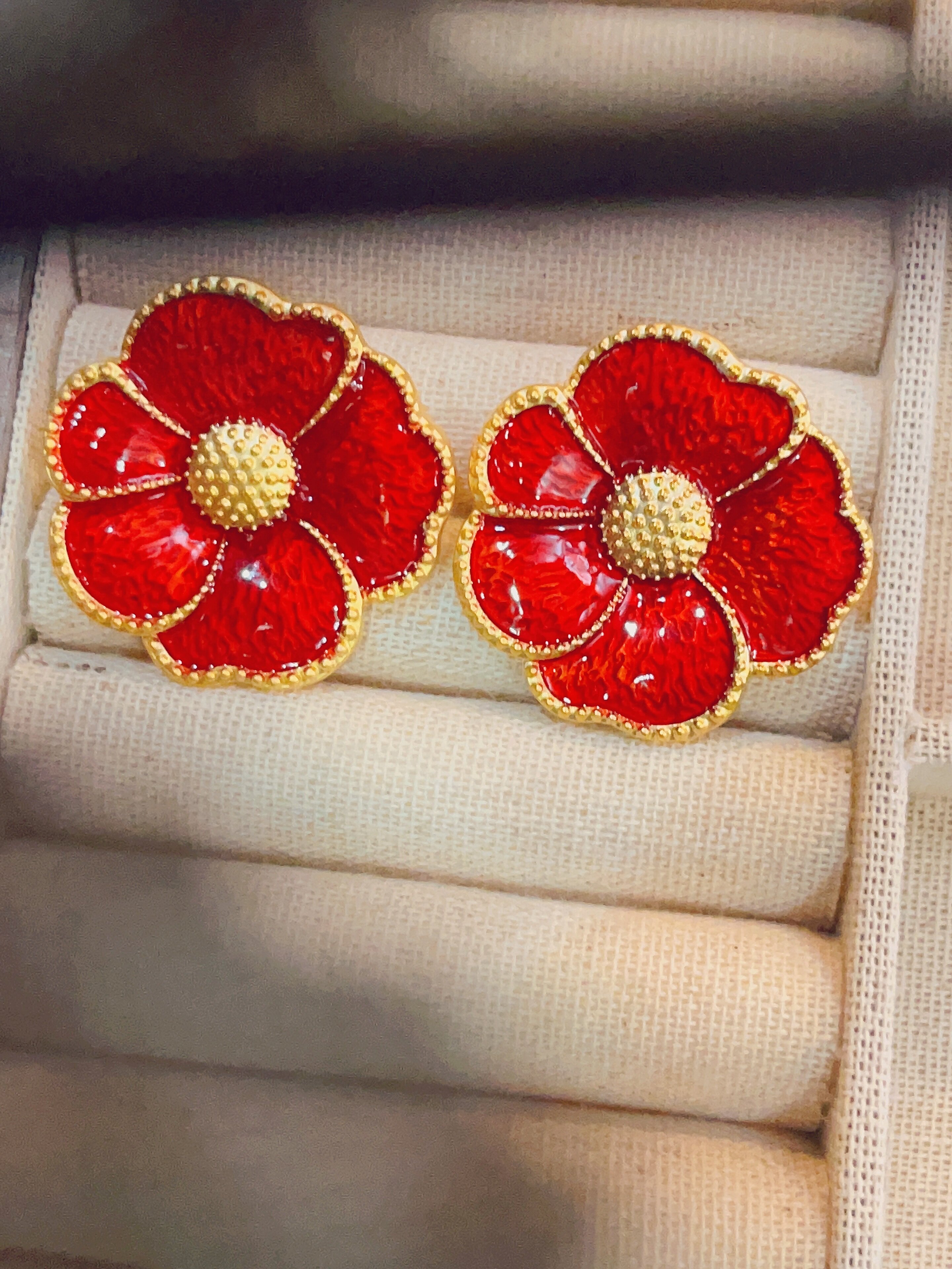 法式复古黄铜珐琅工艺红色耳钉耳环女饰品搭配小黑裙气质品味时尚