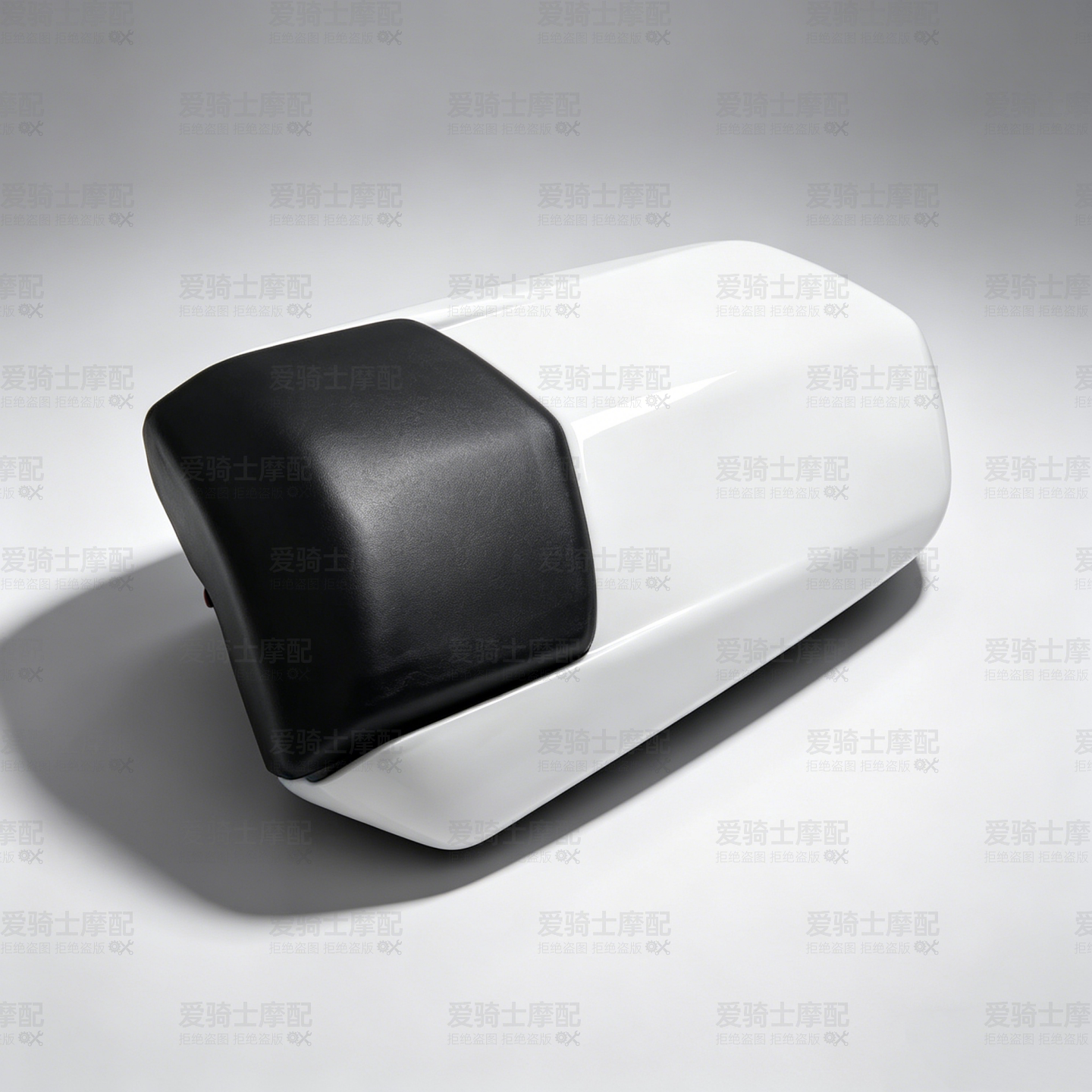 适用于雅马哈 YZF1000 R1 04-05-06年 后驼峰 后尾盖 改装后坐