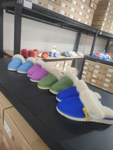 一片式拖鞋yellowEarth25新款澳洲羊皮毛一体女士平底冬季橡胶底